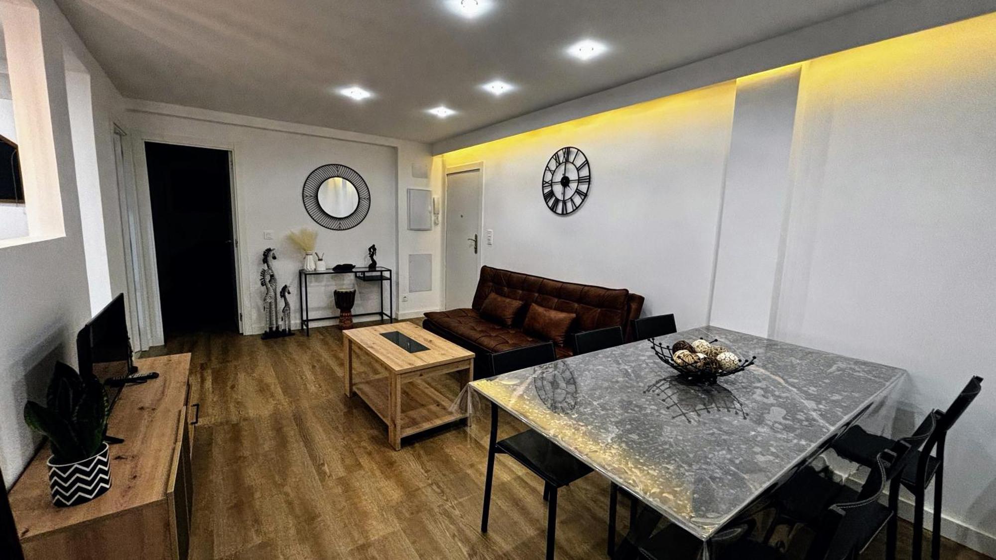 Santa Lucia Apartment Zaragoza Luaran gambar