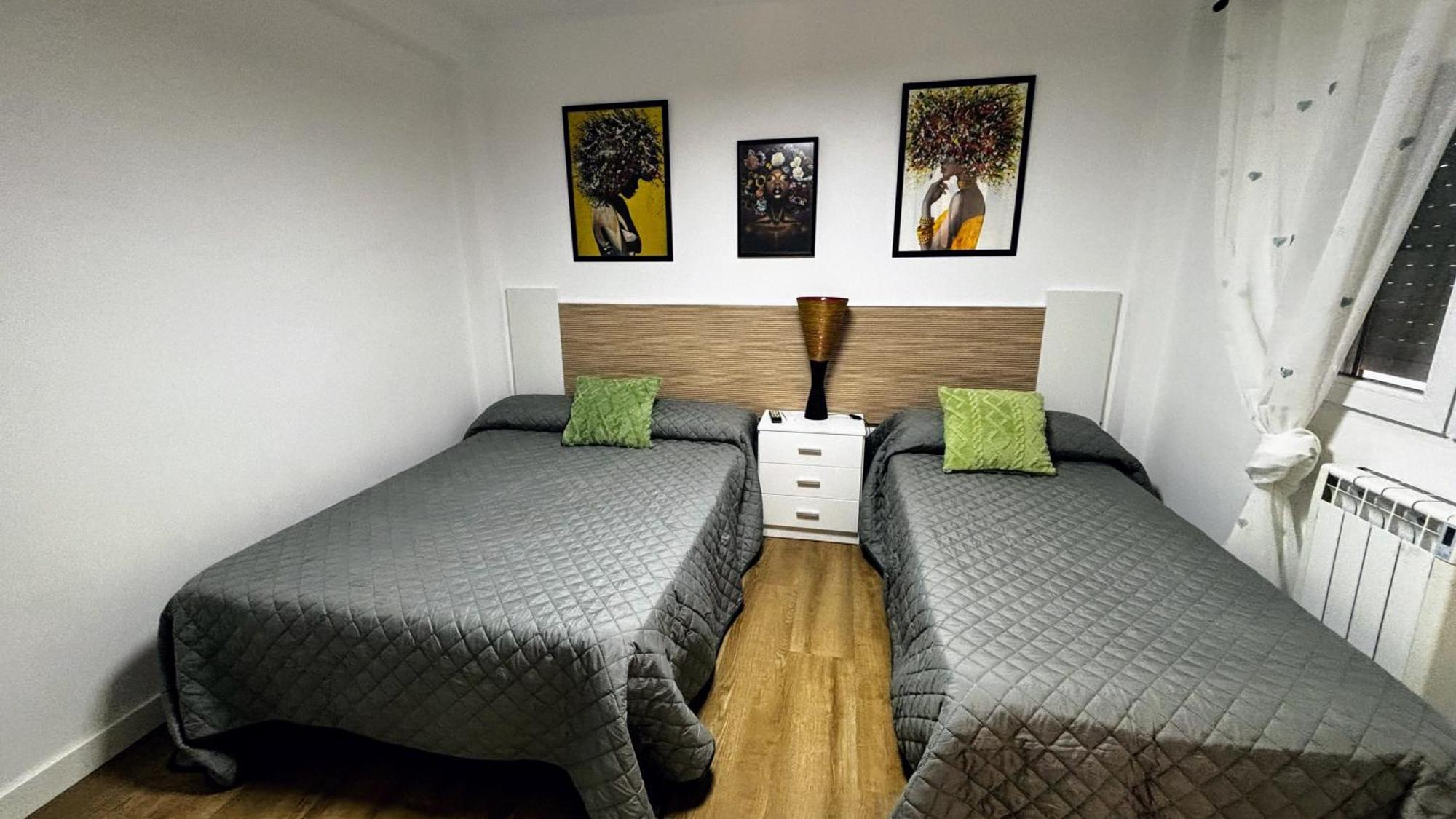 Santa Lucia Apartment Zaragoza Luaran gambar