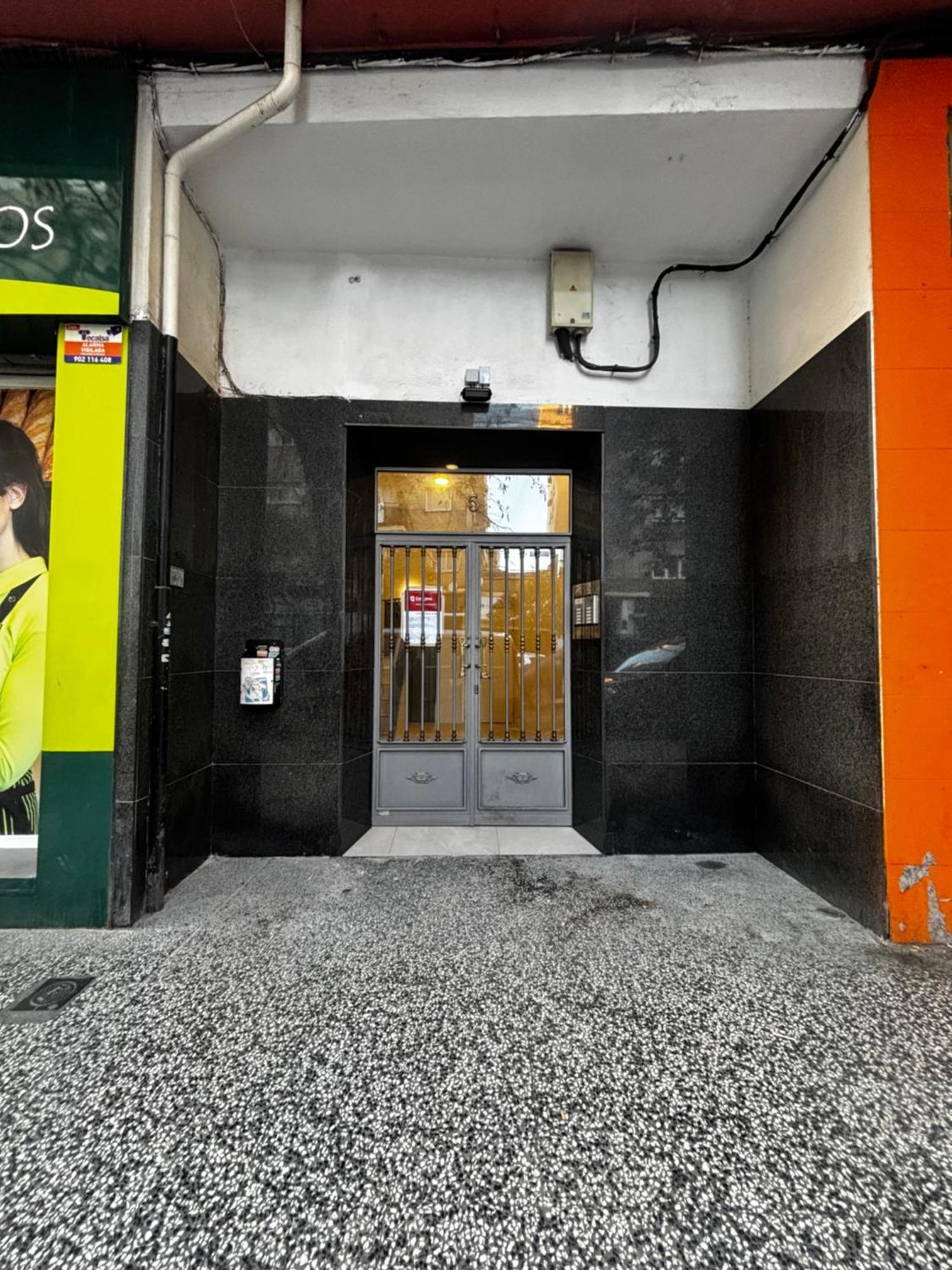 Santa Lucia Apartment Zaragoza Luaran gambar